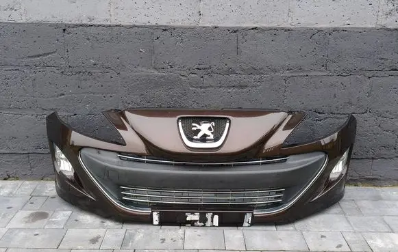 Peugeot 308 Front bumper 9681848777