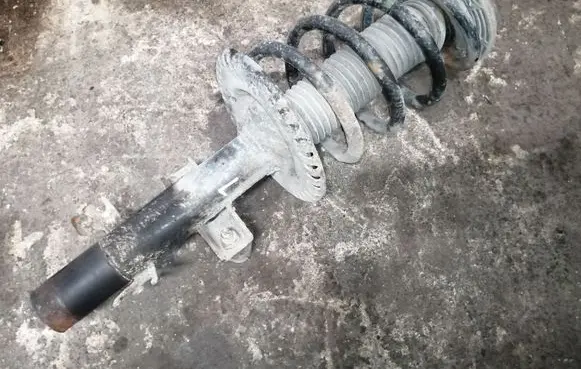 Volkswagen Transporter - Caravelle T5 Front shock absorber with coil spring