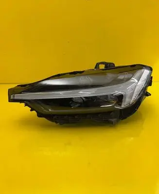 Volvo XC60 Headlight/headlamp 32404705