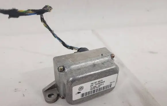 Volkswagen Golf V ESP acceleration yaw rate sensor 1K0907655B 10098503204 U9D4K160D2