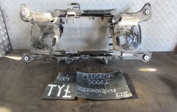 Peugeot 3008 I Rear axle beam with reductor 
