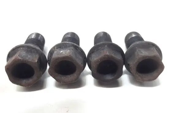 Mini One - Cooper Coupe R56 Nuts/bolts 