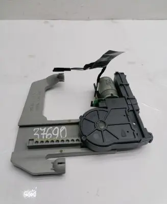 BMW 7 E65 E66 Seat adjustment motor 67317123326 198380100