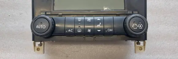 Renault Laguna II Climate control unit 8200001901C