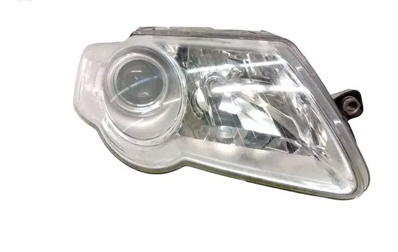 Volkswagen PASSAT B6 Headlight/headlamp 1EL24701402