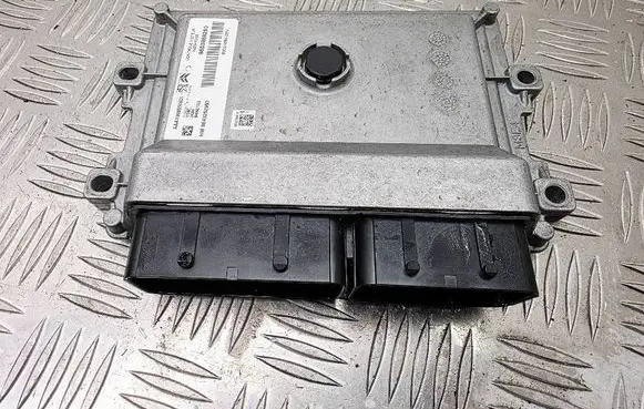 Opel Mokka B Engine control unit/module 9853988280