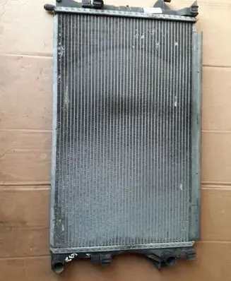 Renault Espace - Grand espace IV Coolant radiator 8200008765