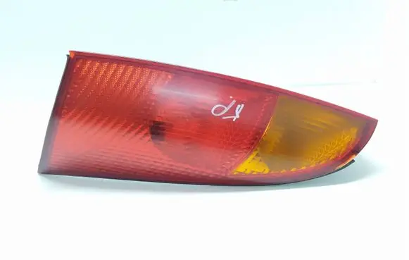 Ford Focus Rear/tail lights XS4113405A