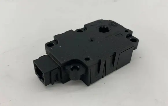 Audi A6 Allroad C7 Intake manifold valve actuator/motor CZ1139300857
