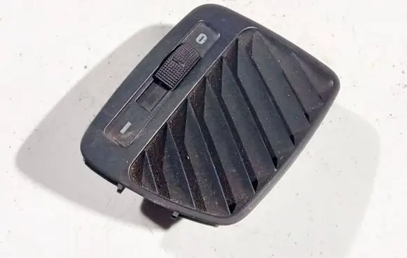 Audi A6 S6 C5 4B Dash center air vent grill 4b0819793