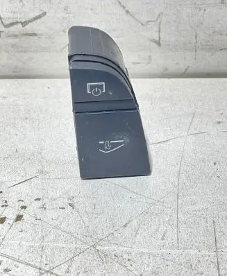 Audi A6 S6 C6 4F Glove box opening button 4F1927227B