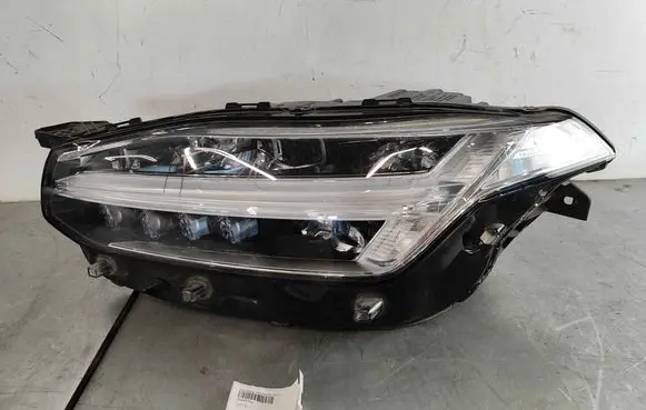 Volvo XC90 Headlight/headlamp 31655714 31655819