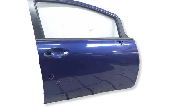 Nissan Note (E12) Front door 