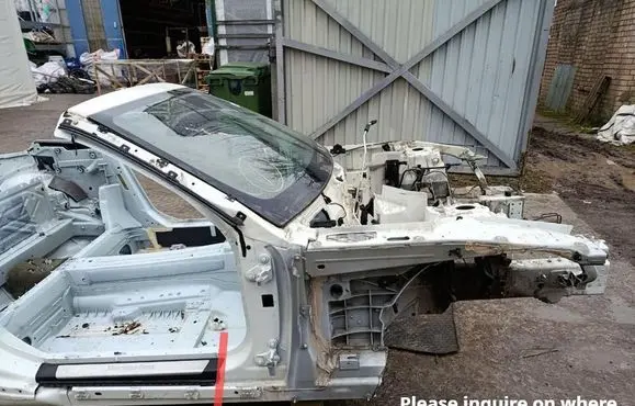 Mercedes-Benz SL R231 Front quarter panel 