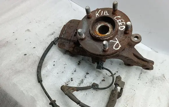 KIA Ceed Front wheel hub