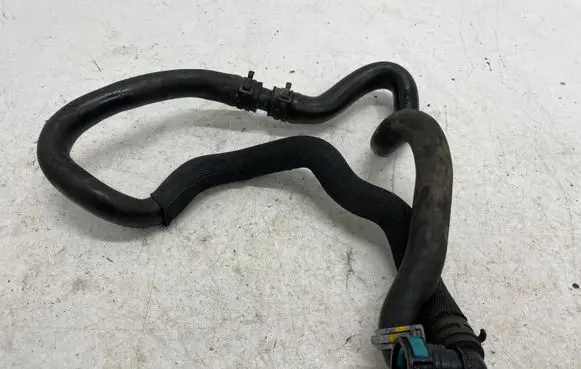 Land Rover Range Rover Sport L494 Engine coolant pipe/hose FPLA8B573CB
