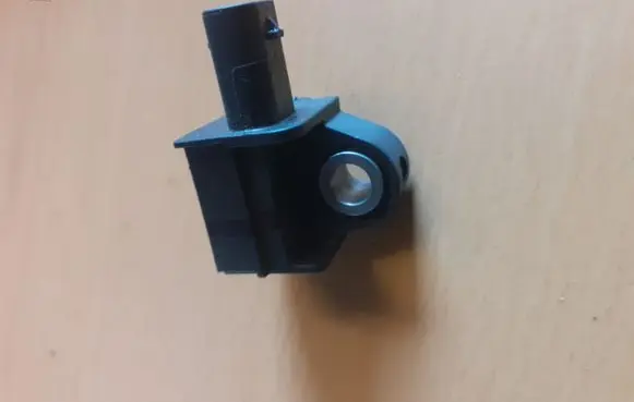 Chrysler Pacifica Airbag deployment crash/impact sensor 53328371