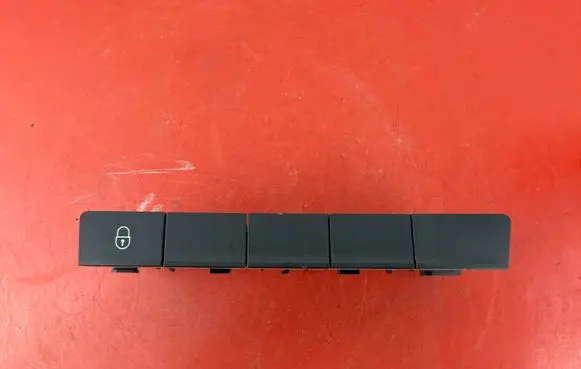 Skoda Octavia Mk3 (5E) Child safety switch 5E1927132N