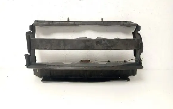 Land Rover Range Rover Sport L320 Intercooler air channel guide AH22019A01AB