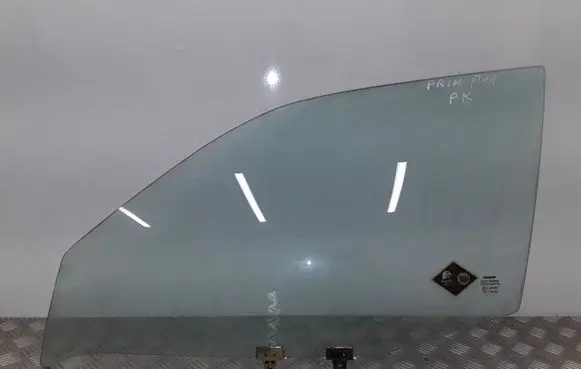 Nissan Primera Front door window glass four-door 43R00003 DOT17M24AS2
