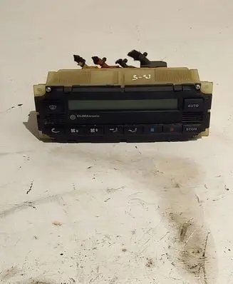 Volkswagen PASSAT B5 Climate control unit 3B1907044B