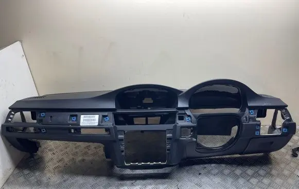 BMW 3 E90 E91 Dashboard 9120334 10B029RB01033