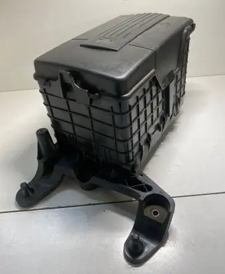 Battery box tray