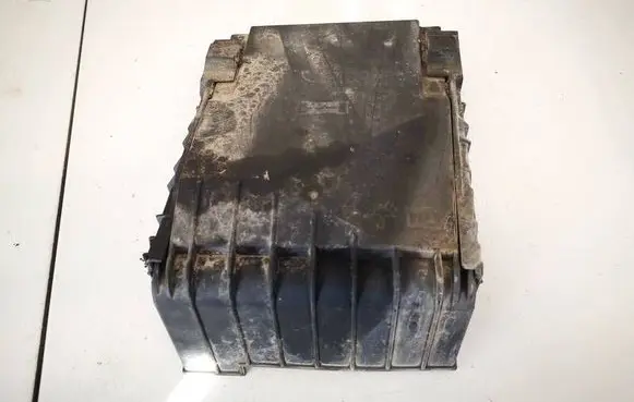 Skoda Octavia Mk2 (1Z) Fuse box cover 1k0937132f