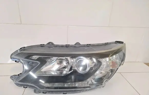 Honda CR-V Headlight/headlamp STANLEYW0780