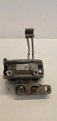 Skoda Octavia Mk3 (5E) Engine mount vacuum valve 5Q0199262DF