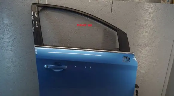 Ford Kuga I Front door