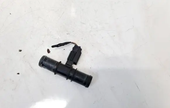 Tesla Model S Coolant temperature sensor 600737100A