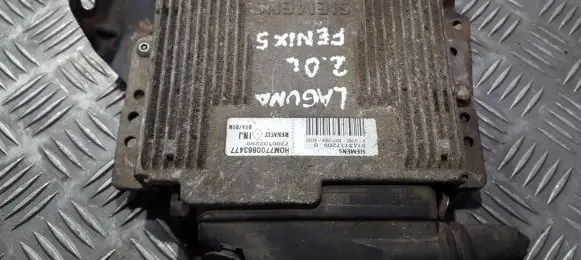 Renault Laguna I Engine control unit/module hom7700863477