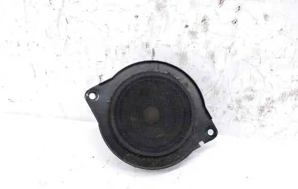 Chrysler Town u0026 Country V Panel speaker 05059062AB