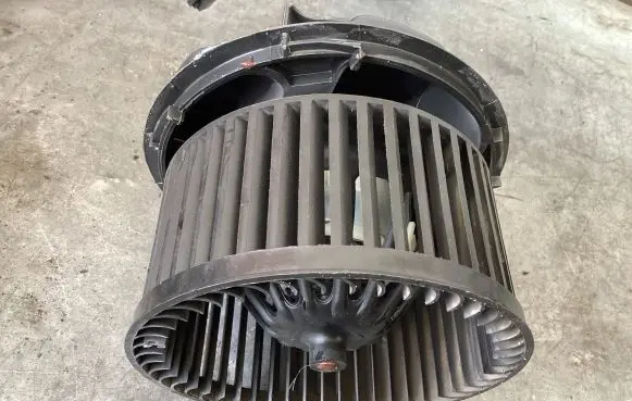 Heater fan/blower