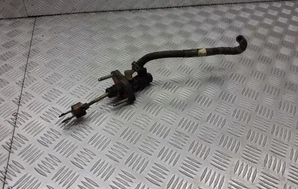 Toyota Avensis Verso Clutch release bearing slave cylinder 