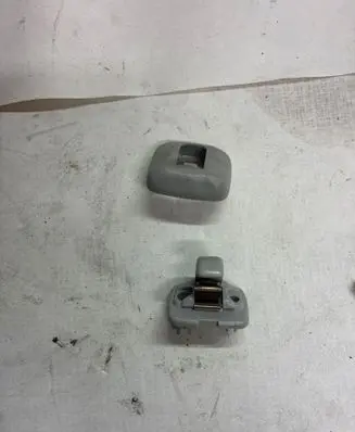Audi A4 S4 B8 8K Sun visor clip/hook/bracket 8U0857562