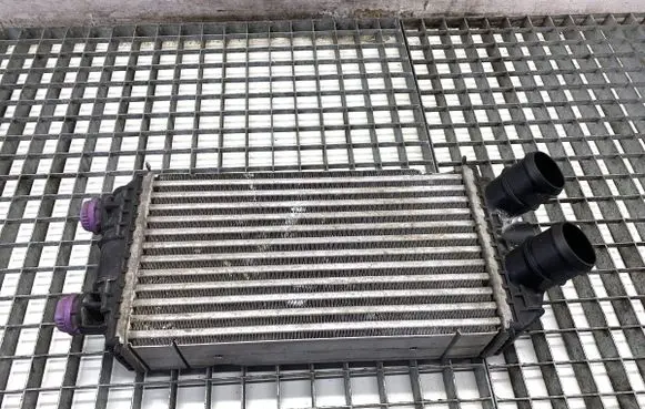 Opel Corsa F Intercooler radiator 9824742280