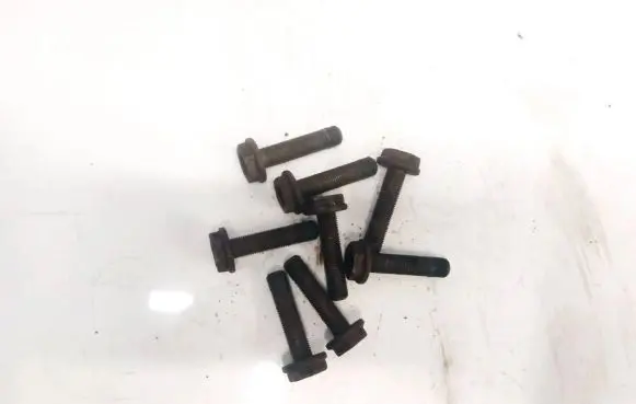 Opel Astra G Nuts/bolts 