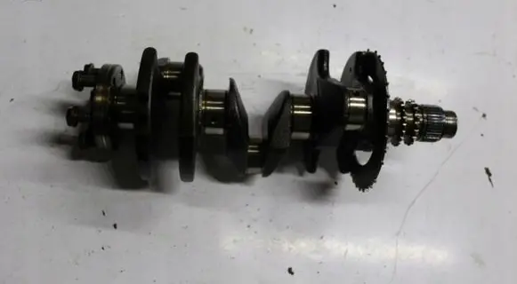 Mitsubishi Colt Crankshaft ME102601