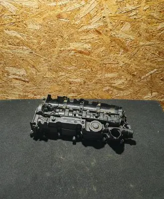 BMW 3 F30 F35 F31 Rocker cam cover 8570828