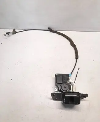 Loading door lock