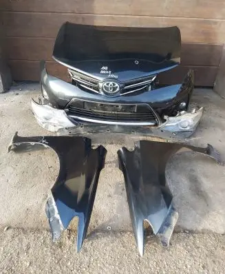 Toyota Auris E180 Front bodywork piece 