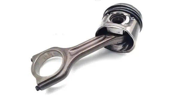 Ford Focus Piston with connecting rod G8DD