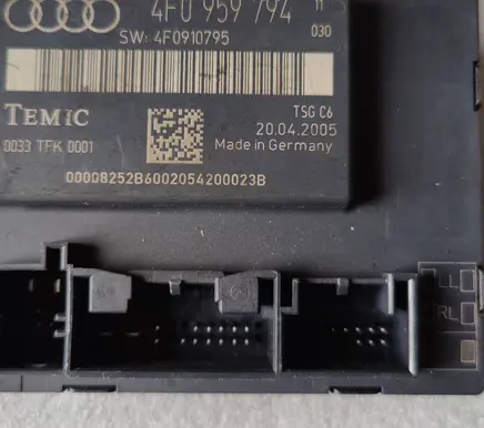 Audi A6 S6 C6 4F Door control unit/module 4F0959794 764696047 76469607