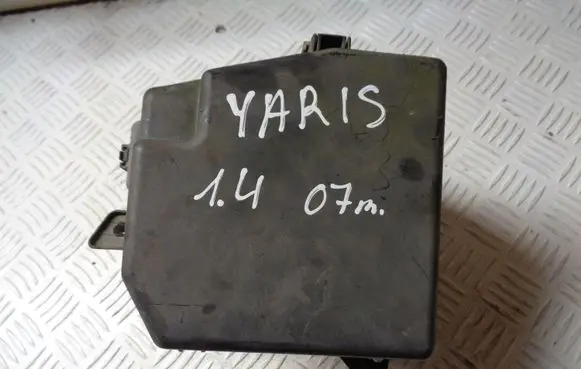 Toyota Yaris Fuse box set
