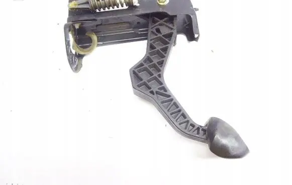 Clutch pedal