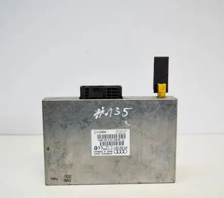 Audi A3 S3 8P Bluetooth control unit module 8P0862335F