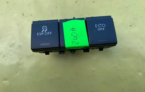 Peugeot 508 ESP (stability program) switch 96661580