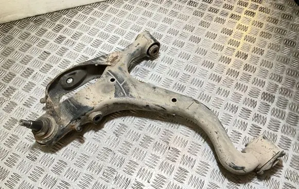 Land Rover Discovery 4 - LR4 Front lower control arm/wishbone